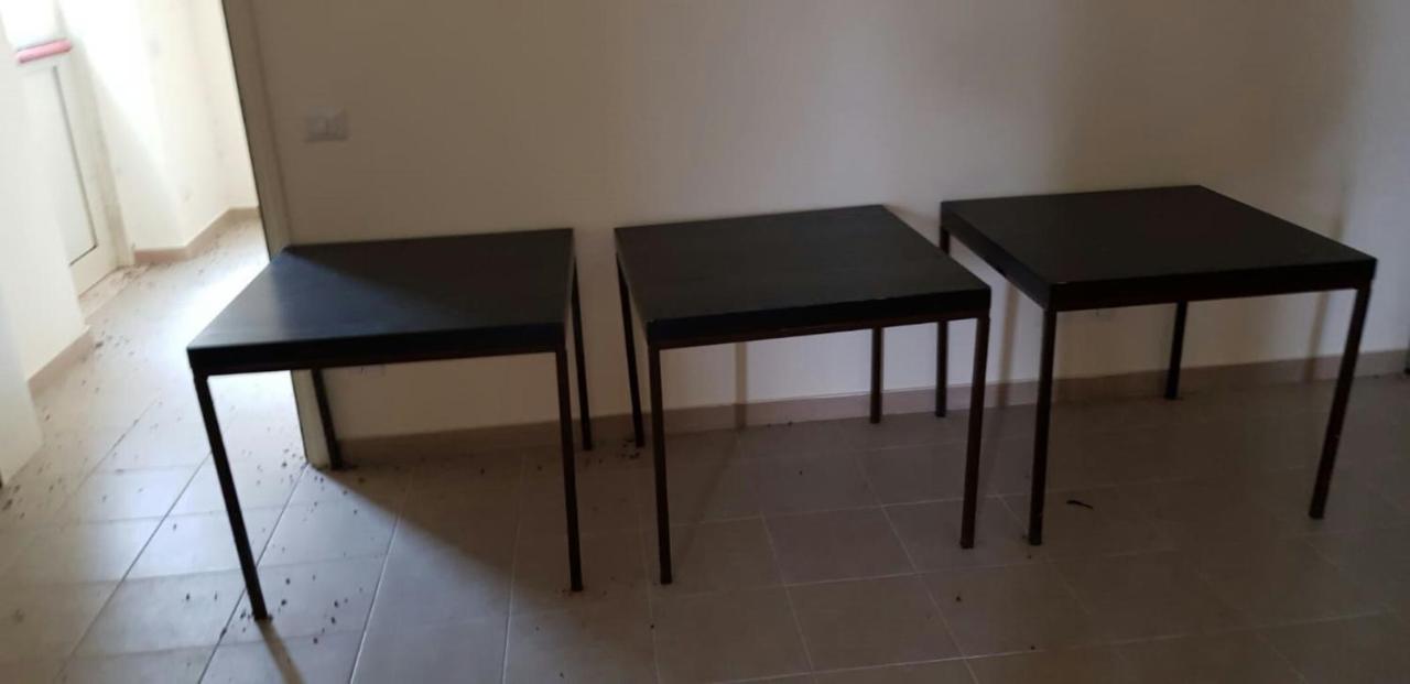 Leyla Hostel Брашов Екстер'єр фото
