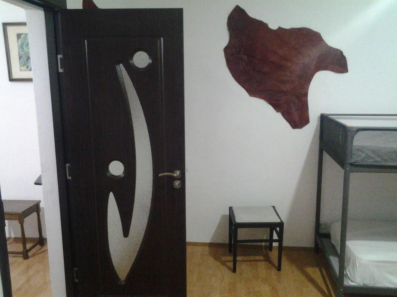 Leyla Hostel Брашов Екстер'єр фото