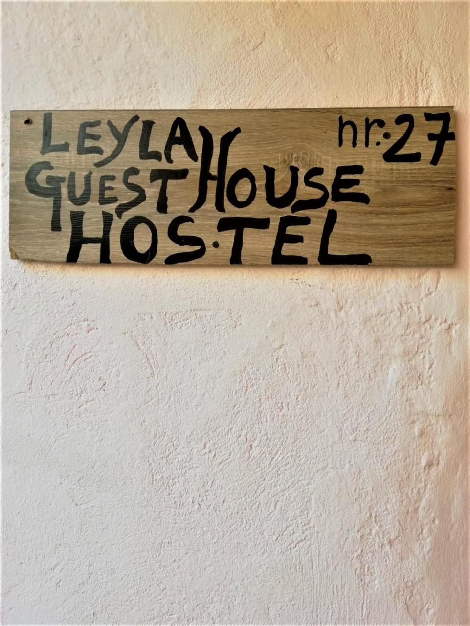 Leyla Hostel Брашов Екстер'єр фото