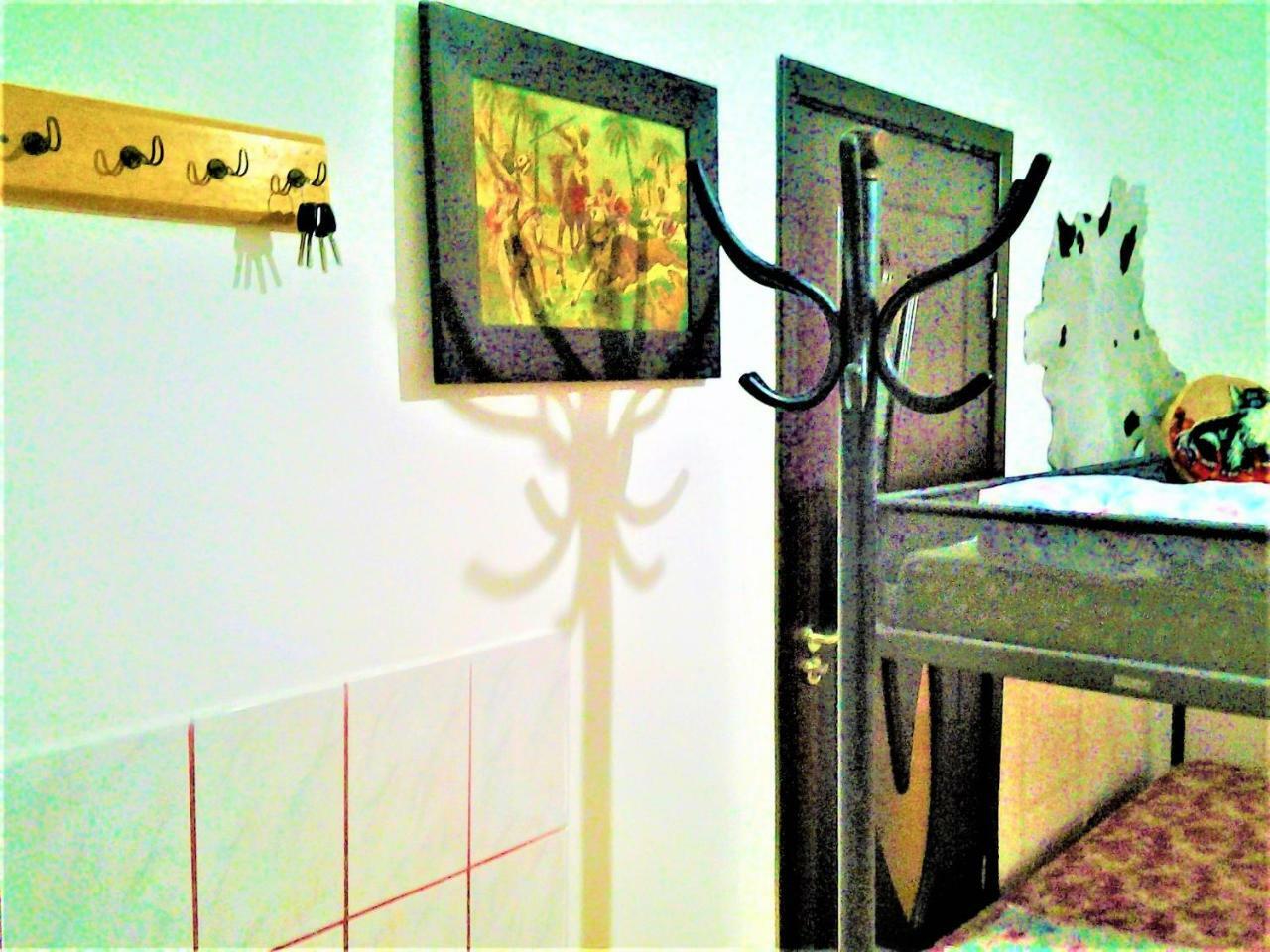 Leyla Hostel Брашов Екстер'єр фото